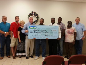 L to R: City Manager, Gary Pinner; Vice Mayor, Jamie Martin; City Clerk, Angie Bush; Coastal Regional Vice President, Ralph Mills (filling in for Regional Vice President, Keith Banasiak); Residential Driver, Lyndon Joshua; Site Manager, Darren Matthews; Councilman, Jovante’ Teague; Mayor, Heddie Johnson; Councilman, Rex Beckham